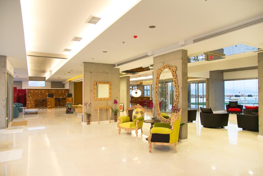 Buca Beach Resort Messíni Zewnętrze zdjęcie